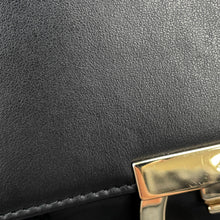 将图像加载到图库查看器中,Ferragamo ★Gancini Shoulder Bag Black21 O009 Leather