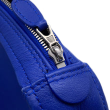 将图像加载到图库查看器中,BALENCIAGA ★Triangle Clutch Bag Blue476976 Leather