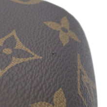 将图像加载到图库查看器中,LOUIS VUITTON Passy RedM45592 Monogram