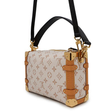 将图像加载到图库查看器中,LOUIS VUITTON side trunk BeigeM46907 Monogram・Dune Size MM