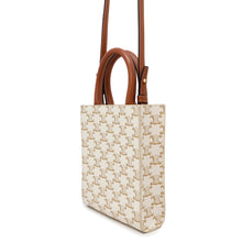 将图像加载到图库查看器中,CELINE Triomphe Vertical Cabas White194372BZK.01BC PVC Leather Size Mini