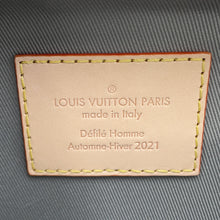 将图像加载到图库查看器中,LOUIS VUITTON Handle ・ Soft Trunk SilverM45885 Monogram・Mirror