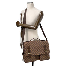 将图像加载到图库查看器中,LOUIS VUITTON Broadway RedN42270 Damier Ebene Canvas