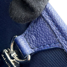 Load image into Gallery viewer, LOUIS VUITTON Trolley tote BlueM20553 Monogram ・Bandana