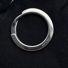 将图像加载到图库查看器中,GUCCI GG Embossed 6-Key Case Black625565 Leather