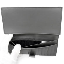 将图像加载到图库查看器中,Bottega Veneta ★INTRECCIATO Bifold Wallet Long Wallet Gray Leather