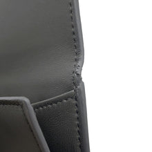 将图像加载到图库查看器中,Bottega Veneta ★INTRECCIATO Bifold Wallet Long Wallet Gray Leather