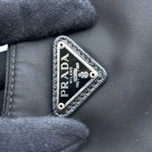 Load image into Gallery viewer, PRADA Shoulder Bag Re-Edition 2005 Black1BH204 Nylon