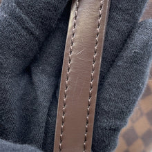 将图像加载到图库查看器中,LOUIS VUITTON ★Rivington RedN41157 Damier Ebene Canvas Size PM