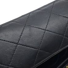 将图像加载到图库查看器中,CHANEL Mini Matelasse ChainShoulder Bag Black Lambskin Size 18