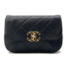 将图像加载到图库查看器中,CHANEL CHANEL19 Matelasse Waist Bag Black Leather