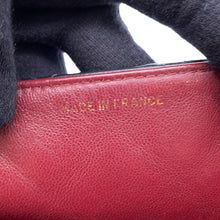 Load image into Gallery viewer, CHANEL Diana ChainShoulder Bag Black Lambskin Size 25