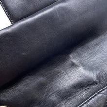 Load image into Gallery viewer, CHANEL Matelasse PearlCC Logo 4-chain ChainShoulder Bag BlackA39011 Lambskin