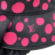Load image into Gallery viewer, LOUIS VUITTON LVxYK Hat Reversible Infinity Dot Size M Black/PinkM7075M Cotton100%