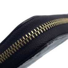 Load image into Gallery viewer, LOUIS VUITTON ★Zippy Coin Purse Amarante/Rouge FauvisteM91719 Monogram Vernis Leather Rayures