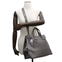 将图像加载到图库查看器中,BURBERRY Soft Banner 2WAYBag Gray Leather