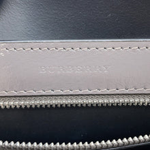将图像加载到图库查看器中,BURBERRY Soft Banner 2WAYBag Gray Leather