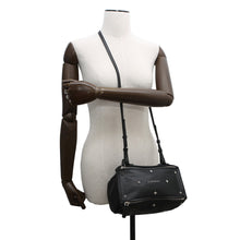 将图像加载到图库查看器中,Givenchy Pandora Shoulder BlackBB500AB06B Leather Size Small
