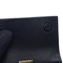 将图像加载到图库查看器中,BURBERRY Phone ShoulderPouch Black Leather
