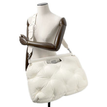 将图像加载到图库查看器中,Maison Margiela Maison Margiela Glam Slam 2WAYBag WhiteS56WG0084 Leather