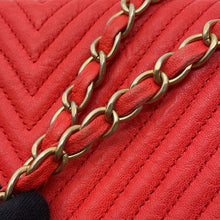 Load image into Gallery viewer, CHANEL Chevron ChainShoulder RedA92087 Leather
