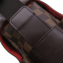 将图像加载到图库查看器中,LOUIS VUITTON Naviglio RedN45255 Damier Ebene Canvas