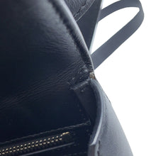 将图像加载到图库查看器中,Givenchy Pandora Box Shoulder Bag Black Leather