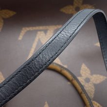 Load image into Gallery viewer, LOUIS VUITTON ★Onthego RedM45320 Monogram Monogram Reverse Canvas Monogram Giant Size GM