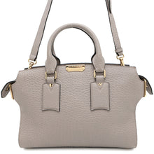 将图像加载到图库查看器中,BURBERRY Medium Clifton Insignia Gray3971049 Leather