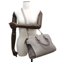 将图像加载到图库查看器中,BURBERRY Medium Clifton Insignia Gray3971049 Leather
