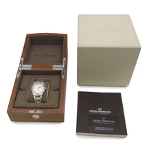 Load image into Gallery viewer, GIRARD-PERREGAUX Laureato 225th Anniversary Model Limited to 225 pieces W41mm Stainless Steel Silver Dial81000-11-131-11A