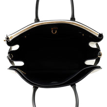 将图像加载到图库查看器中,LOUIS VUITTON All set White/BlackM57203 Leather Size MM