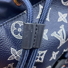 将图像加载到图库查看器中,LOUIS VUITTON Discovery・Backpack NavyM43693 Monogram Ink