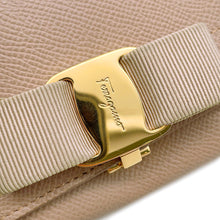 将图像加载到图库查看器中,Ferragamo Vara Ribbon Bifold Wallet Long Wallet Pink Leather