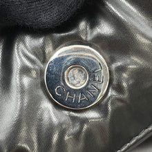 Load image into Gallery viewer, CHANEL CC Logo ChainTote Bag Black Nylon Fur