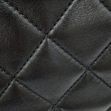 将图像加载到图库查看器中,CHANEL Matelasse Camera Case ChainShoulder Bag BlackAS5181 Lambskin