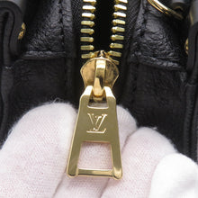 Load image into Gallery viewer, LOUIS VUITTON ★Onthego EW NoirM23640 Monogram Empreinte Leather