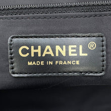 Load image into Gallery viewer, CHANEL New Travel Line Tote BlackA15991 NylonJacquard Leather Size MM