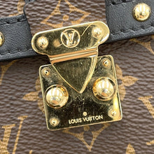 Load image into Gallery viewer, LOUIS VUITTON ★Pochette Trunk Vertical NoirM63913 Monogram