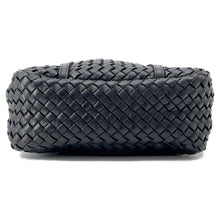 将图像加载到图库查看器中,Bottega Veneta Tote Black INTRECCIATOLeather