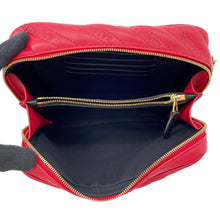 Load image into Gallery viewer, BALENCIAGA BBReporter ChainShoulder Red526678 Leather Size XS