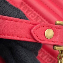Load image into Gallery viewer, BALENCIAGA BBReporter ChainShoulder Red526678 Leather Size XS
