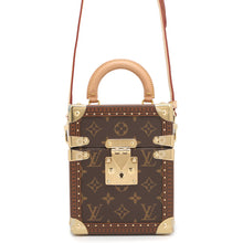 Load image into Gallery viewer, LOUIS VUITTON Camera box BeigeM10079 Monogram
