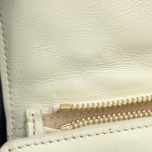 将图像加载到图库查看器中,Chloe Alphabet Tri-Fold Wallet Natural WhiteCHC18AP943A04119 Leather