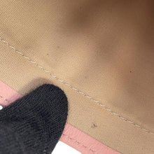 将图像加载到图库查看器中,Chloe Georgia Bi-fold Wallet Blush PinCHC16AP285H1Z6E4 Leather