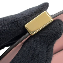 将图像加载到图库查看器中,Chloe ★Georgia Bi-fold Wallet Blush PinCHC16AP285H1Z6E4 Leather