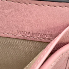 Load image into Gallery viewer, Chloe Georgia Bi-fold Wallet Blush PinCHC16AP285H1Z6E4 Leather