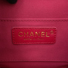 将图像加载到图库查看器中,CHANEL Dumas Backpack MagentaAS2908 Leather