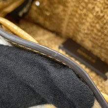 将图像加载到图库查看器中,FENDI Montrezor Gold8BS010 Straw Leather Size Mini