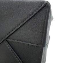 Load image into Gallery viewer, BALENCIAGA ChainHandbag Black760012 Leather Size Small